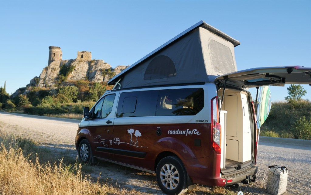 Van roadsurfer