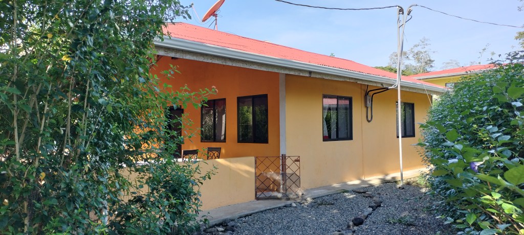 casa los tucanes Cahuita