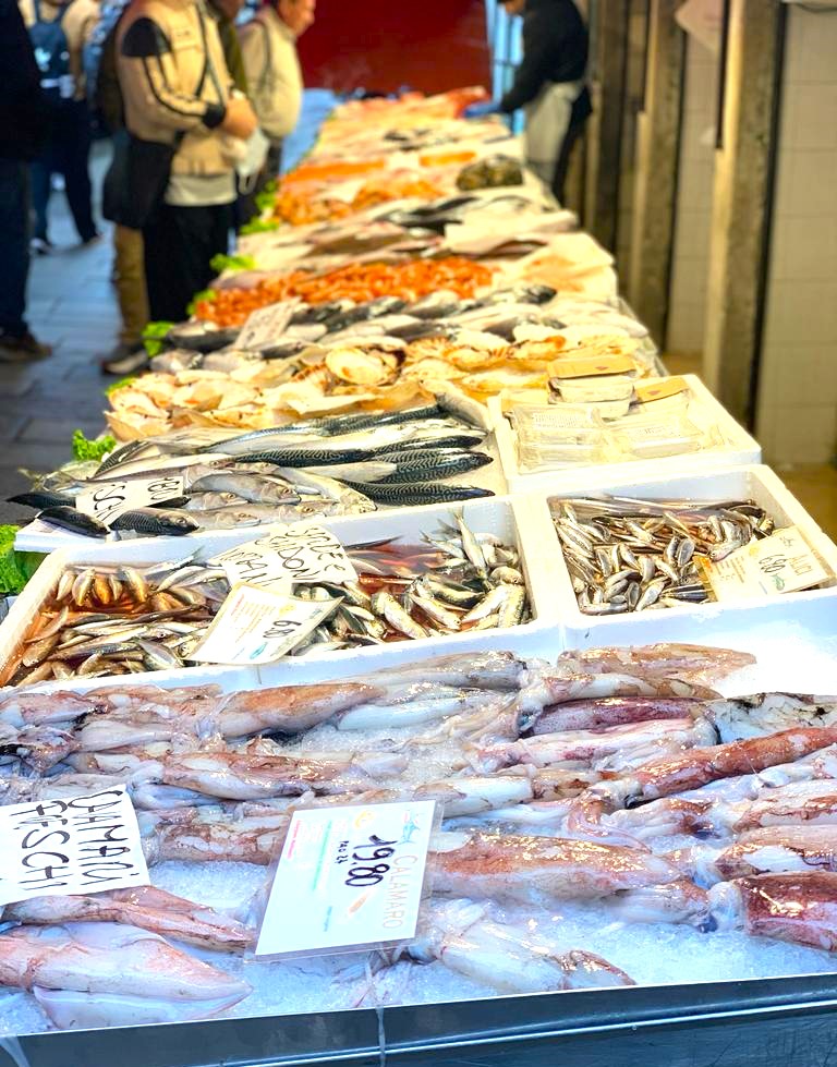 Marché Rialto poissons Venise