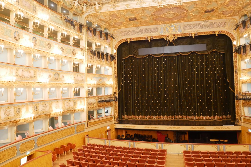 salle de théâtre la Fenice Venise