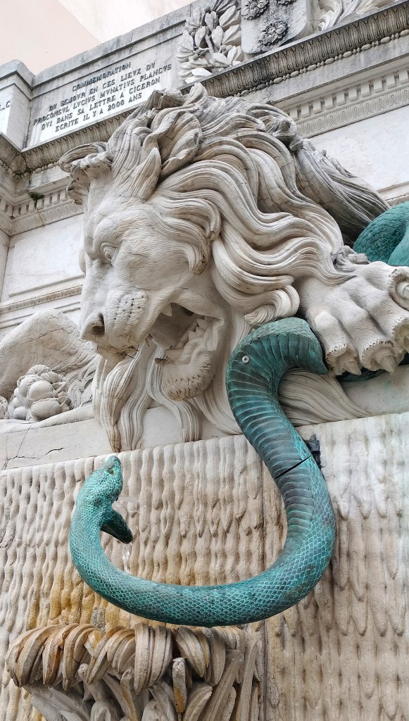 Statue lion Grenoble
