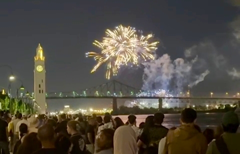 Feu d'artifice Loto-Québec Montréal