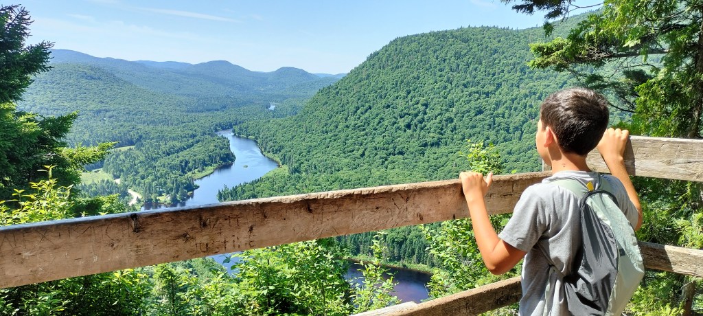 Point de vue randonnée de l’Éperon parc national de la Jacques-Cartier