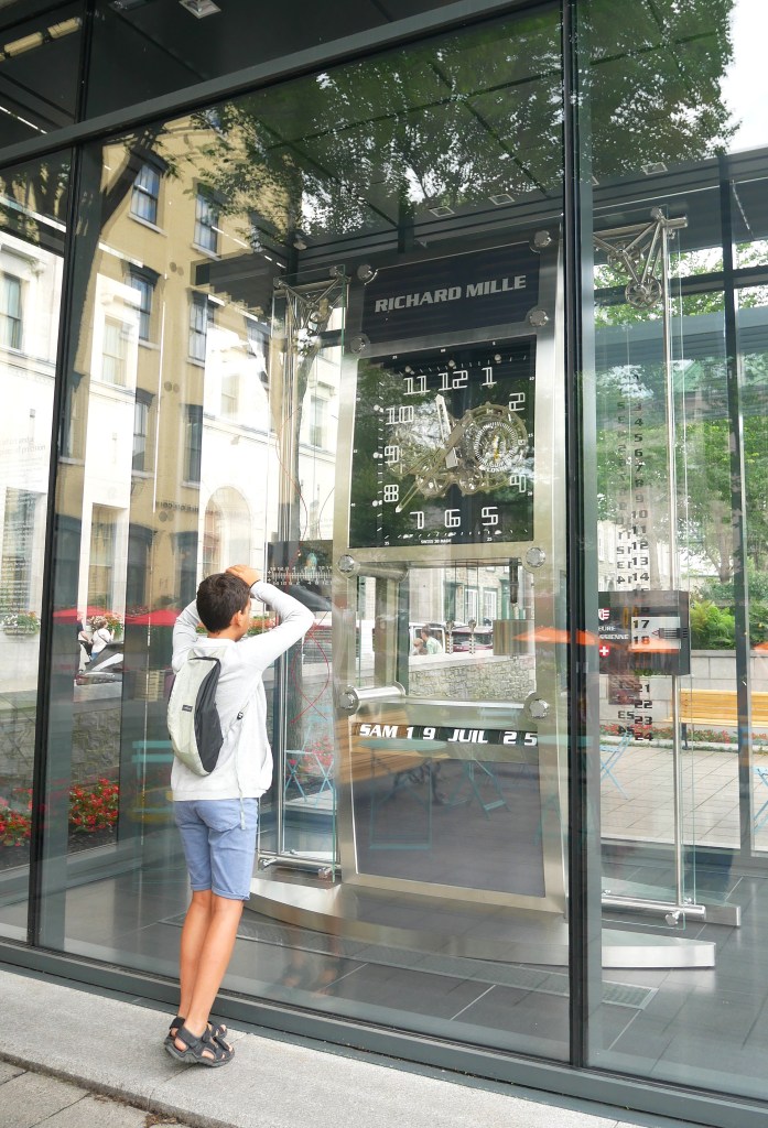 Horloge suisse Québec