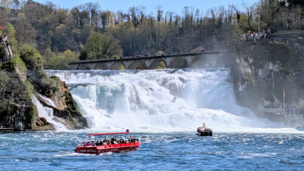 Bateau chutes du Rhin